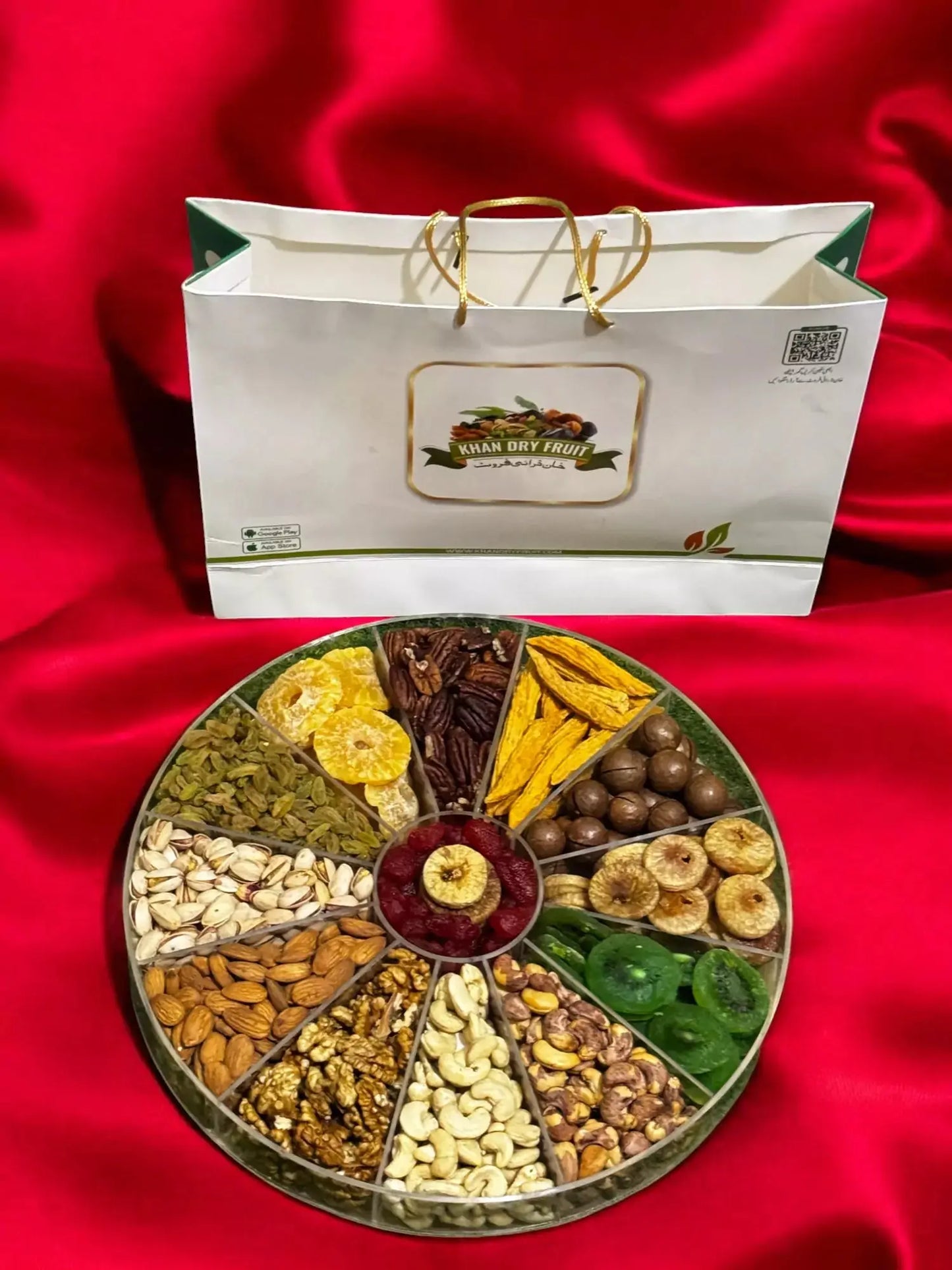 Dry Fruit Gift Boxe with 13-Portion Plastic Mirrors gift ideas